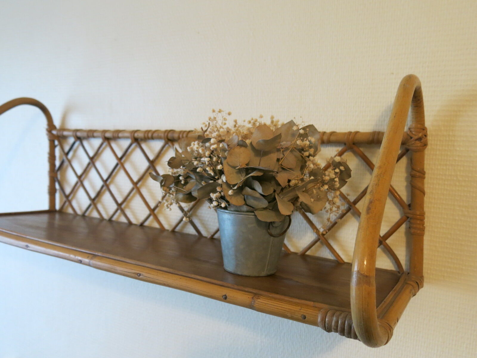 Wall shelf or to be installed in vintage rattan 1960s restored