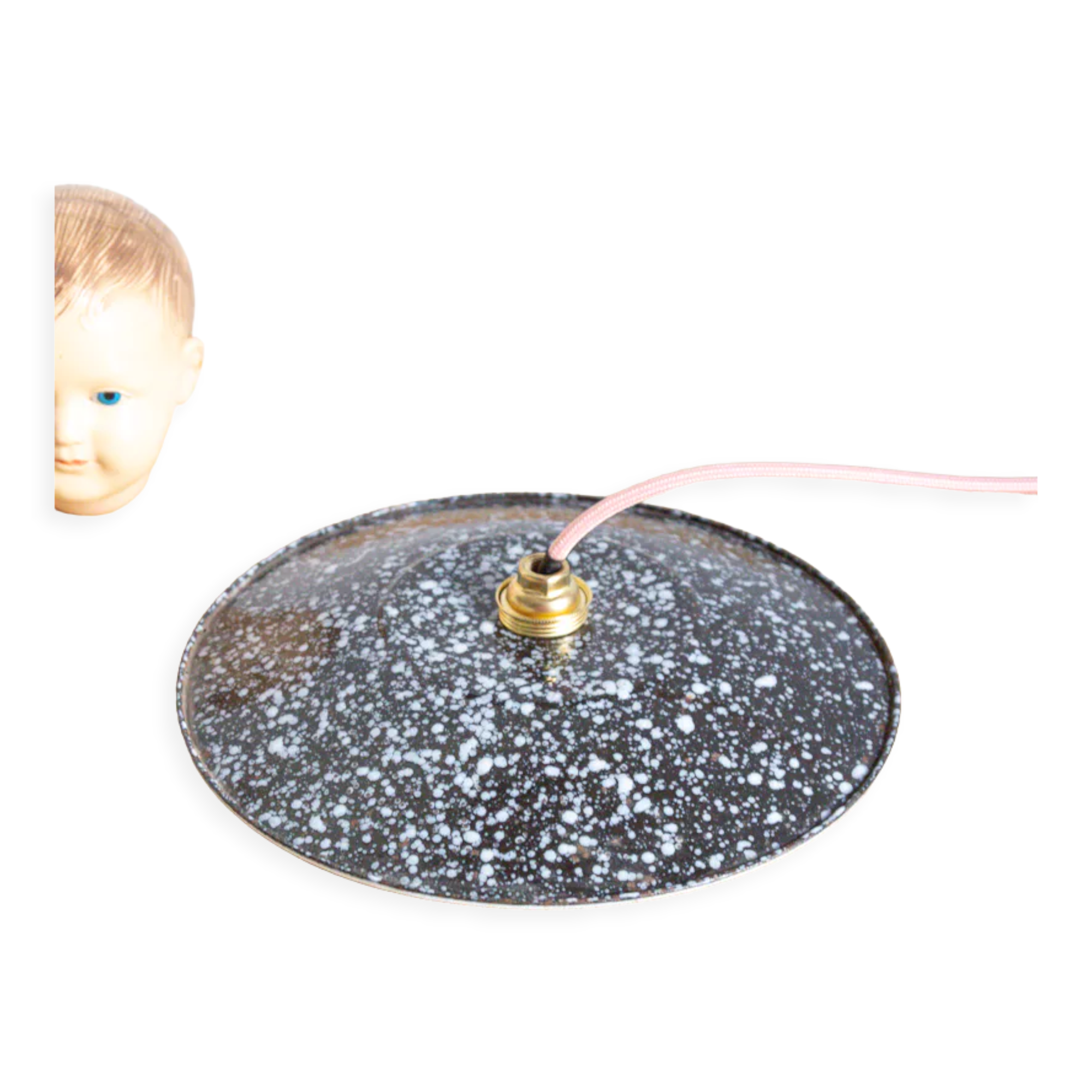 Walkway with lampshade speckled enamelled sheet metal