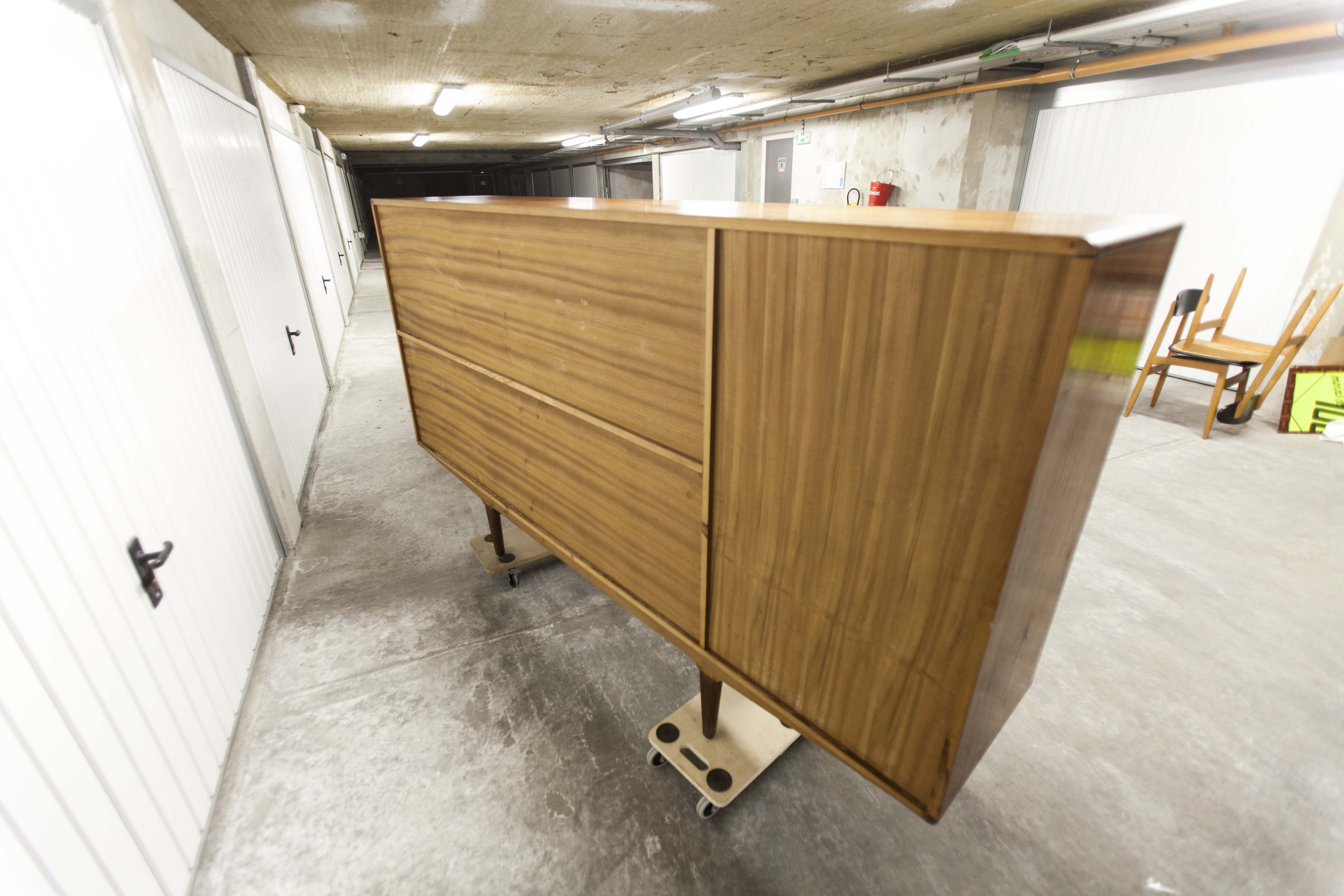 Scandinavian high enfilade 1960 solid teak