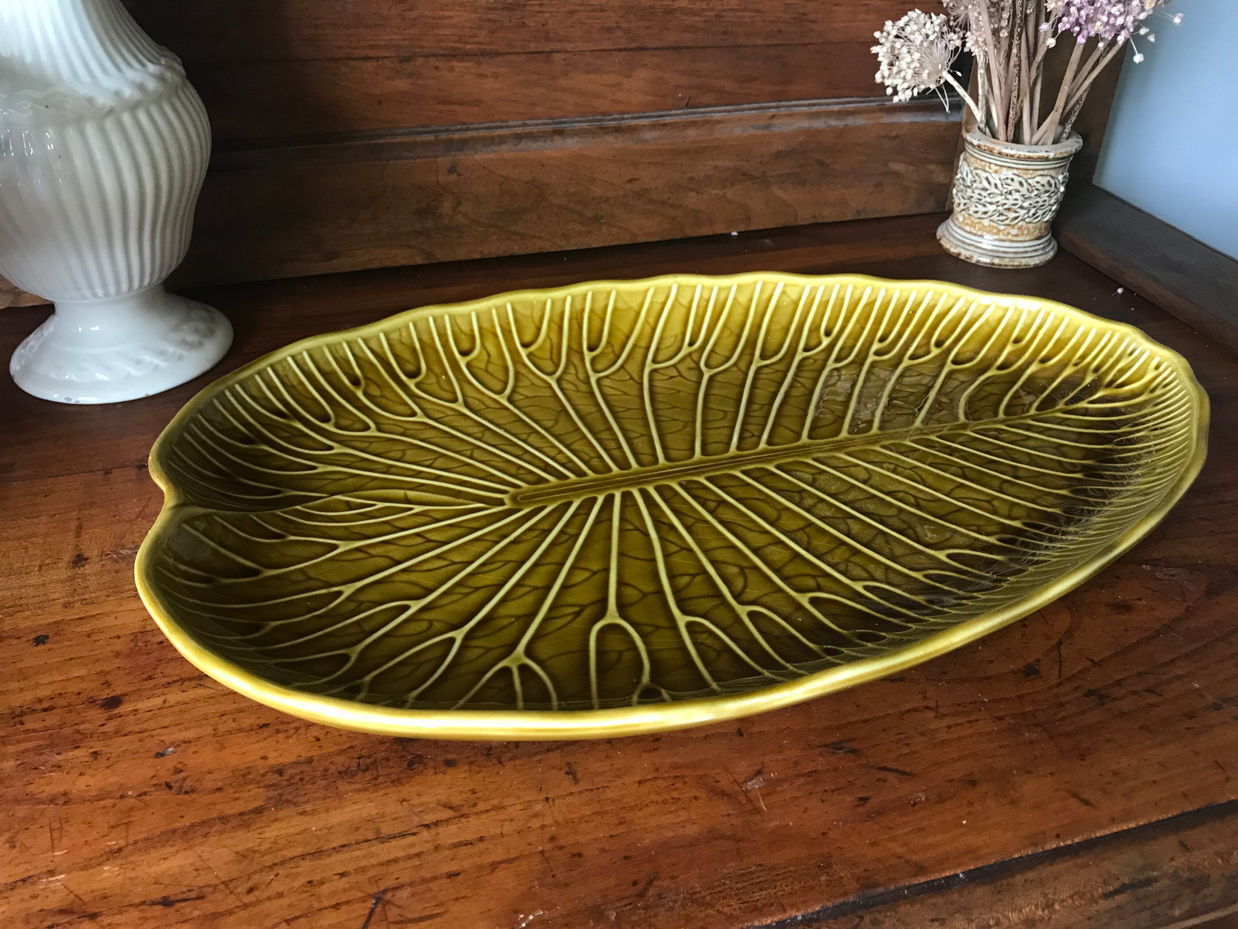 Gien leaf shape dish