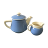 Set teapot and milk jug