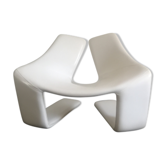 Zen chair steiner kwok hoi chan design