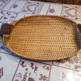 Wicker duck basket