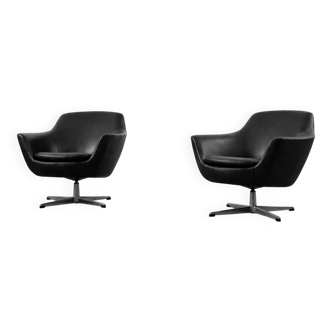 Vintage Mid-Century Scandinavian Modern Black Swivel Chairs, Set of 2