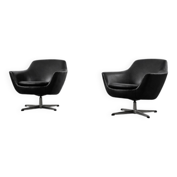 Vintage Mid-Century Scandinavian Modern Black Swivel Chairs, Set of 2