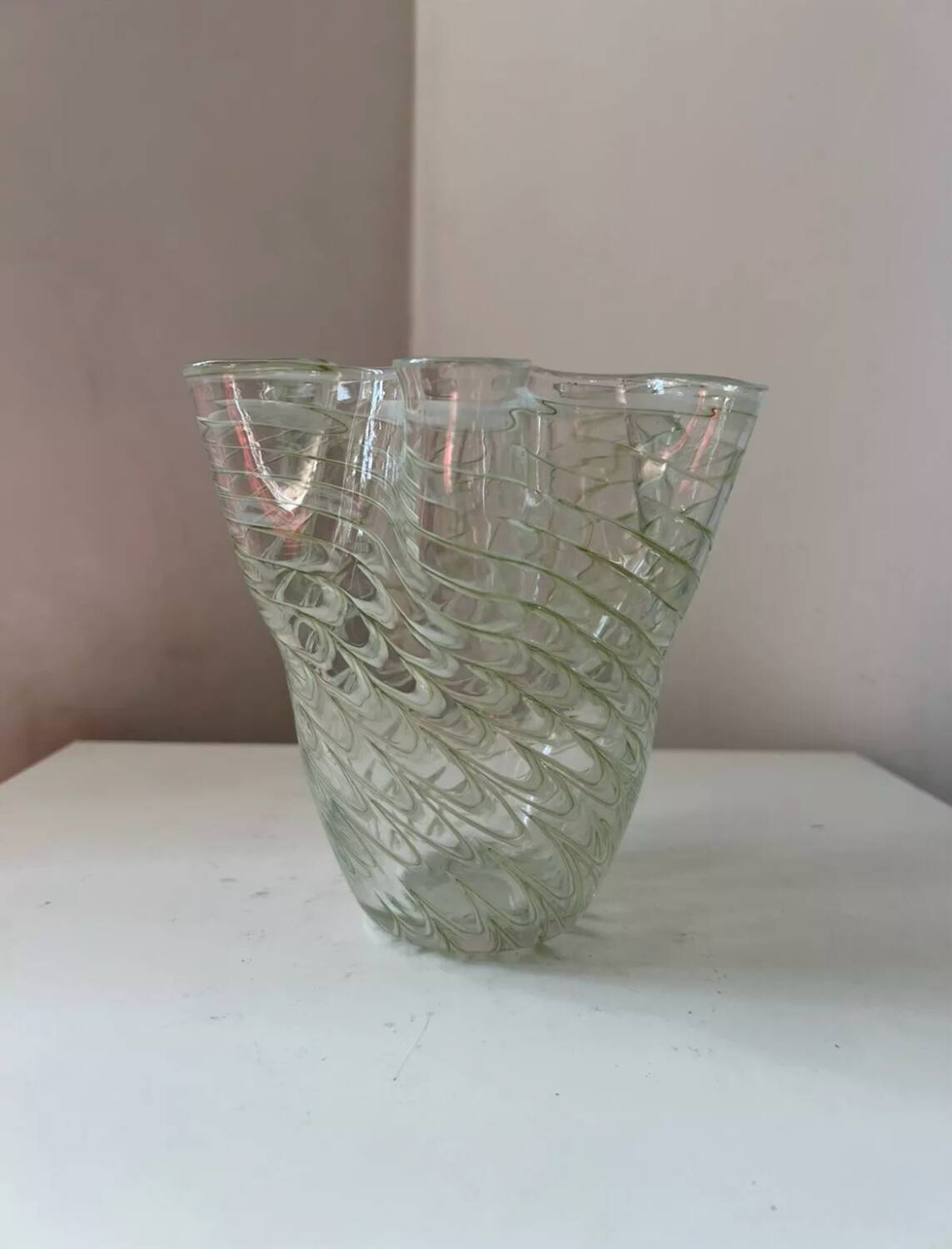 Filigree handkerchief-shaped glass vase with corolla neck