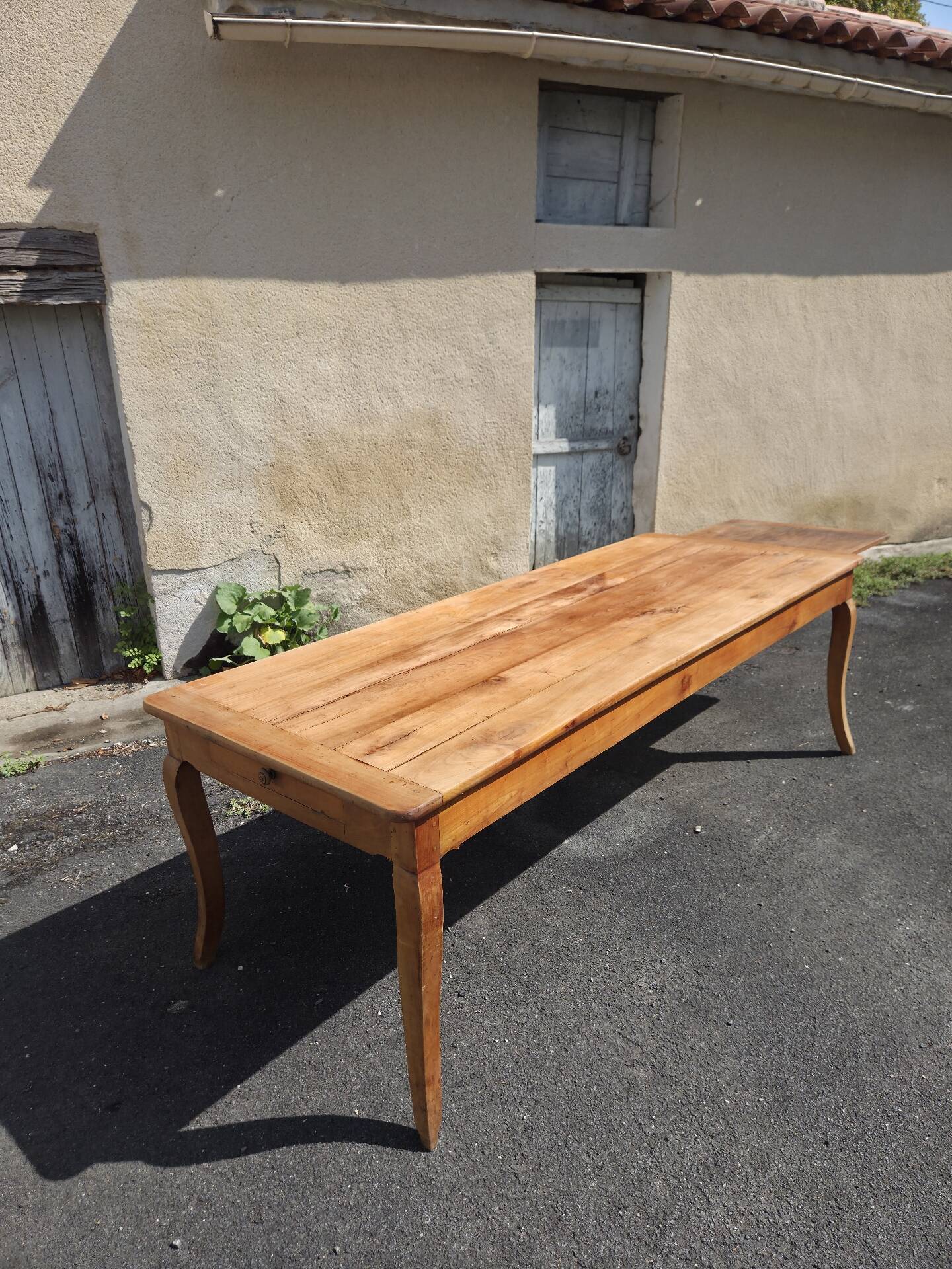 Table de ferme provinciale