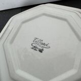 Set of 10 dinner plates and 6 Tiffany hexagonal soup plates