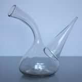 Ancienne carafe en verre soufflé