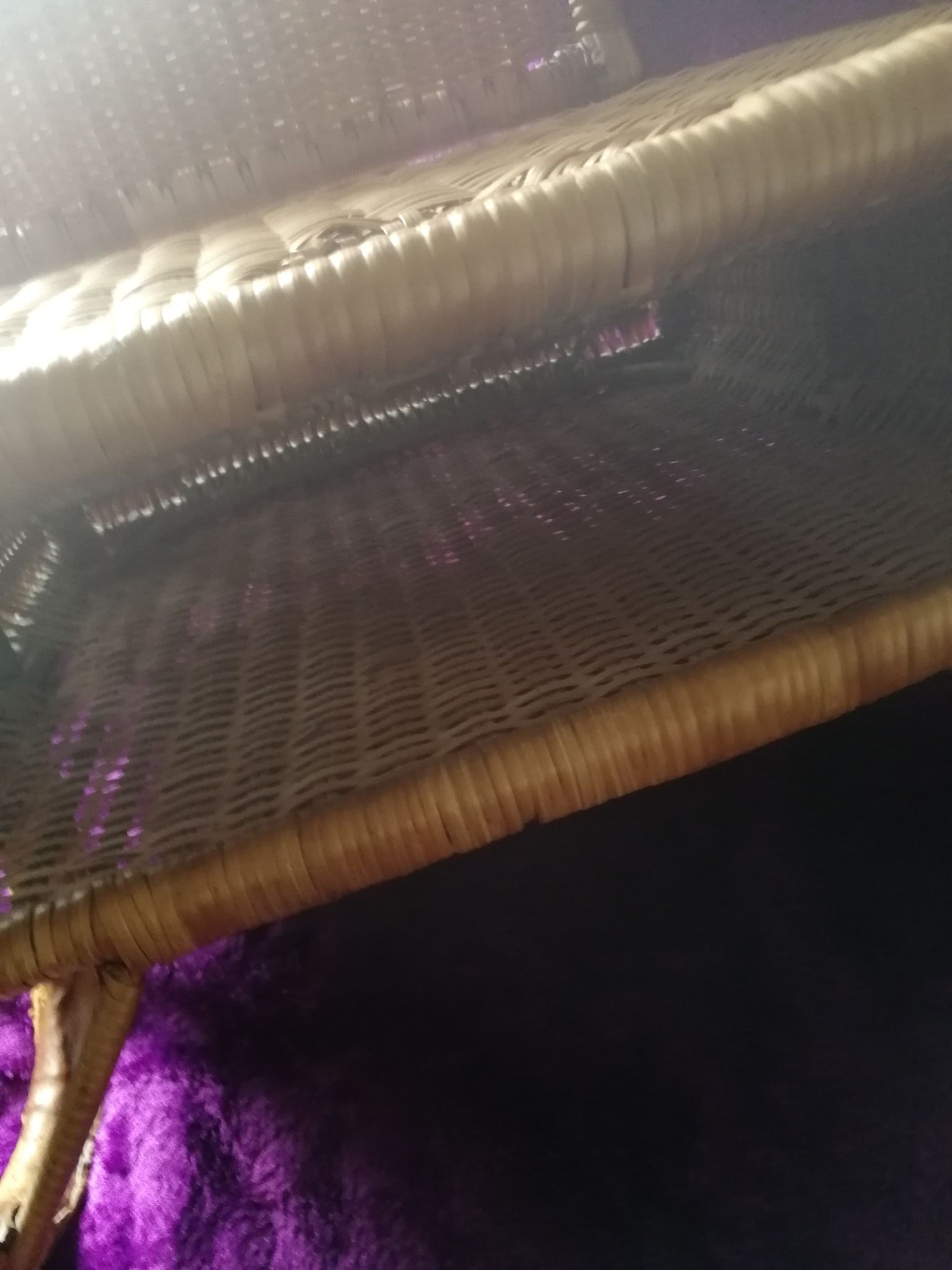 Wicker folding chair