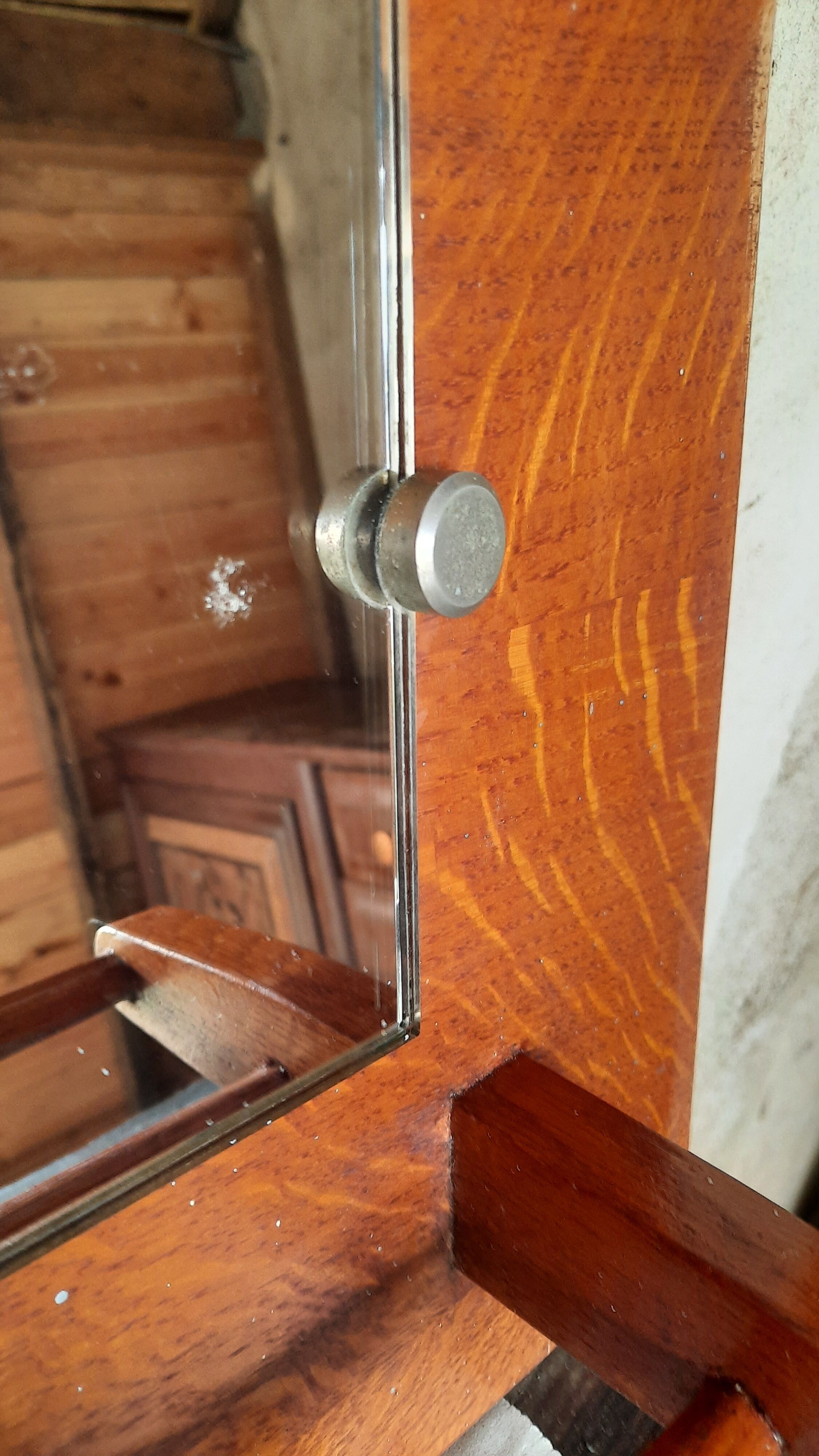 Wall coat rack