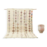 Azilal rug 305×195 cm – Ivory Moroccan Berber rug with multicoloured tribal diamonds, GO-974