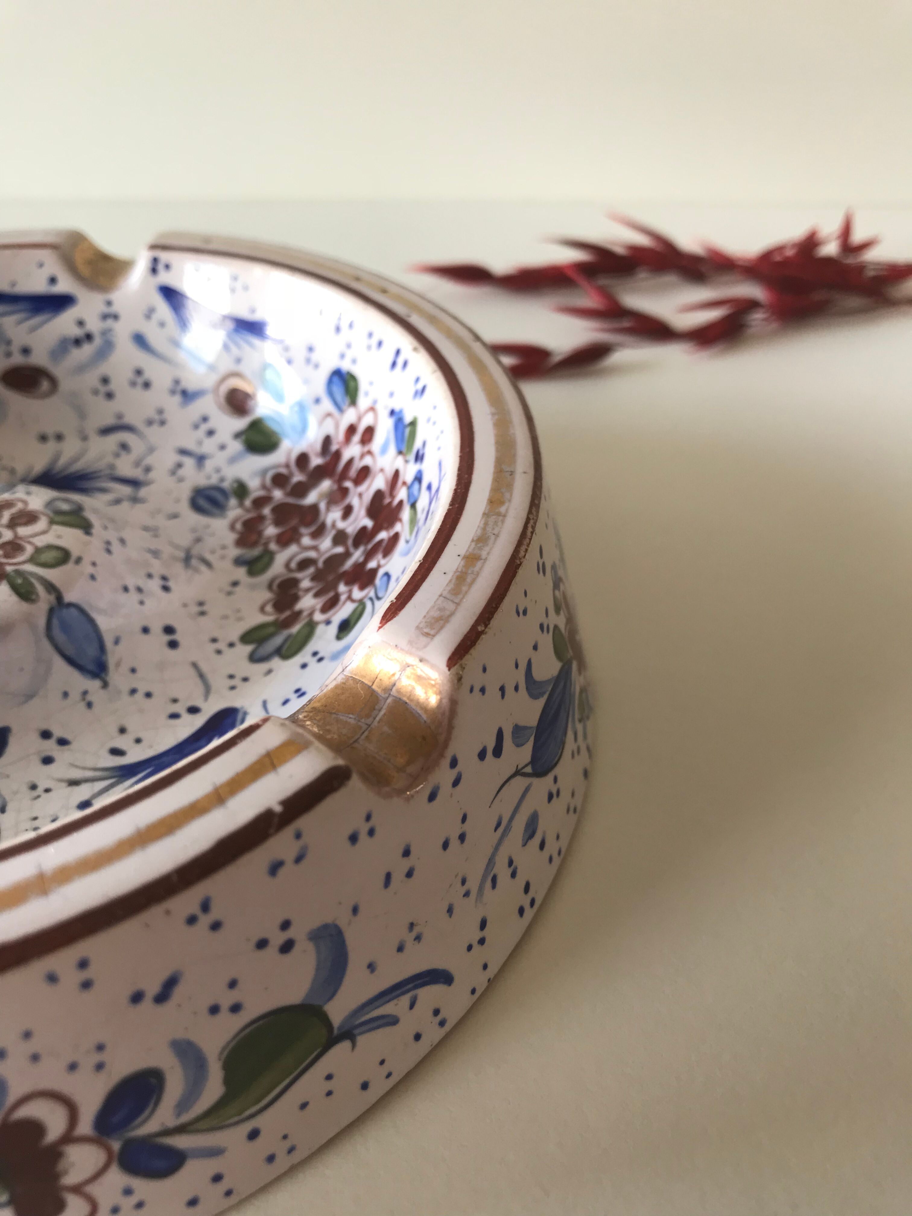 Former ceramic ashtray