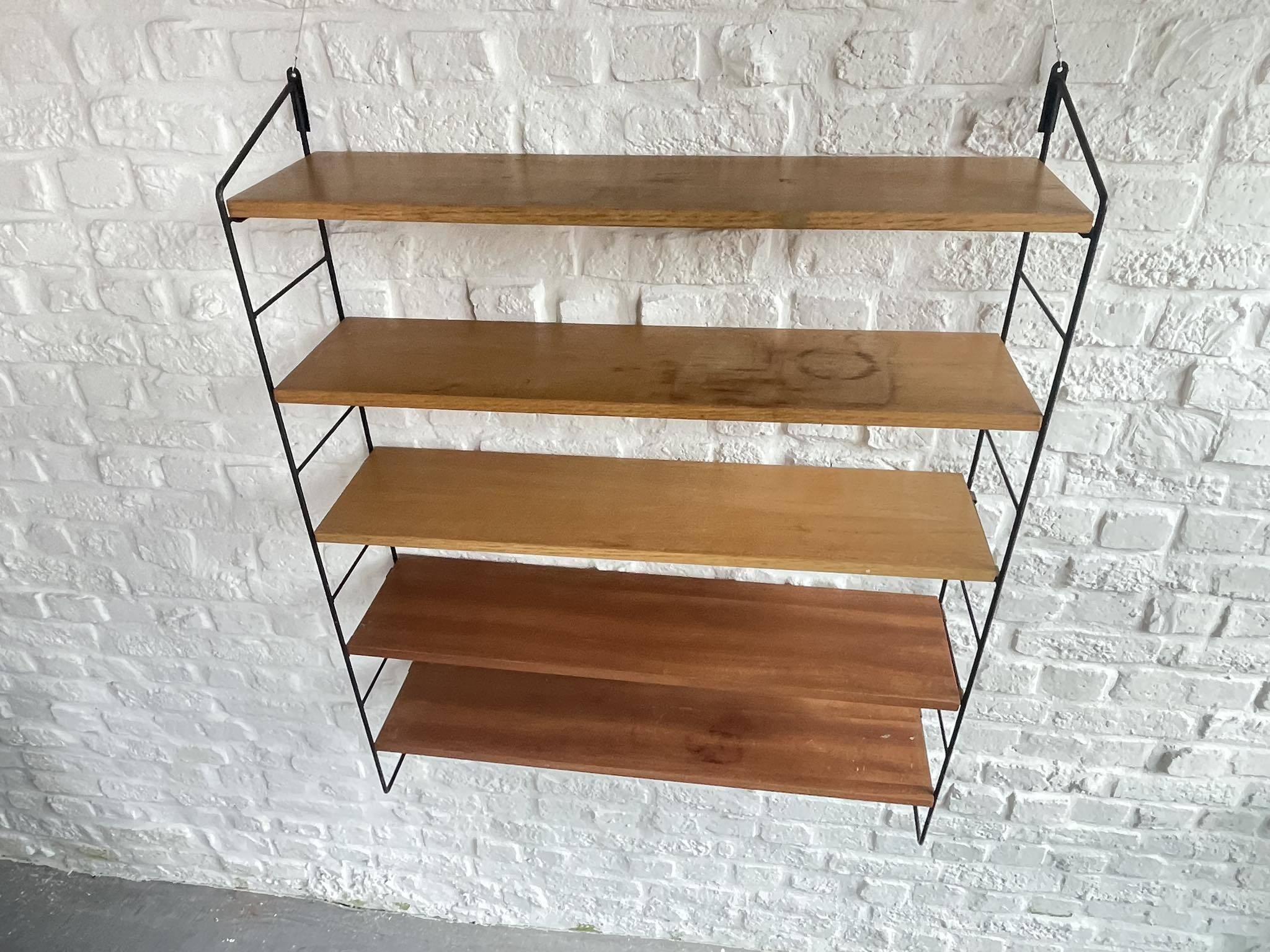 Scandinavian vintage wall shelf String real large model with 5 wood and black metal boards