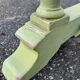 Table ancienne pieds verts patinés