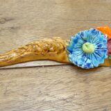 Vintage barbotine knife rest