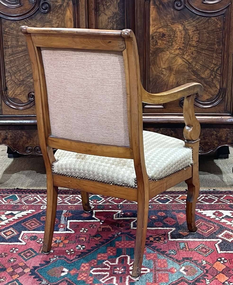 Armchair XIXth cherry wood