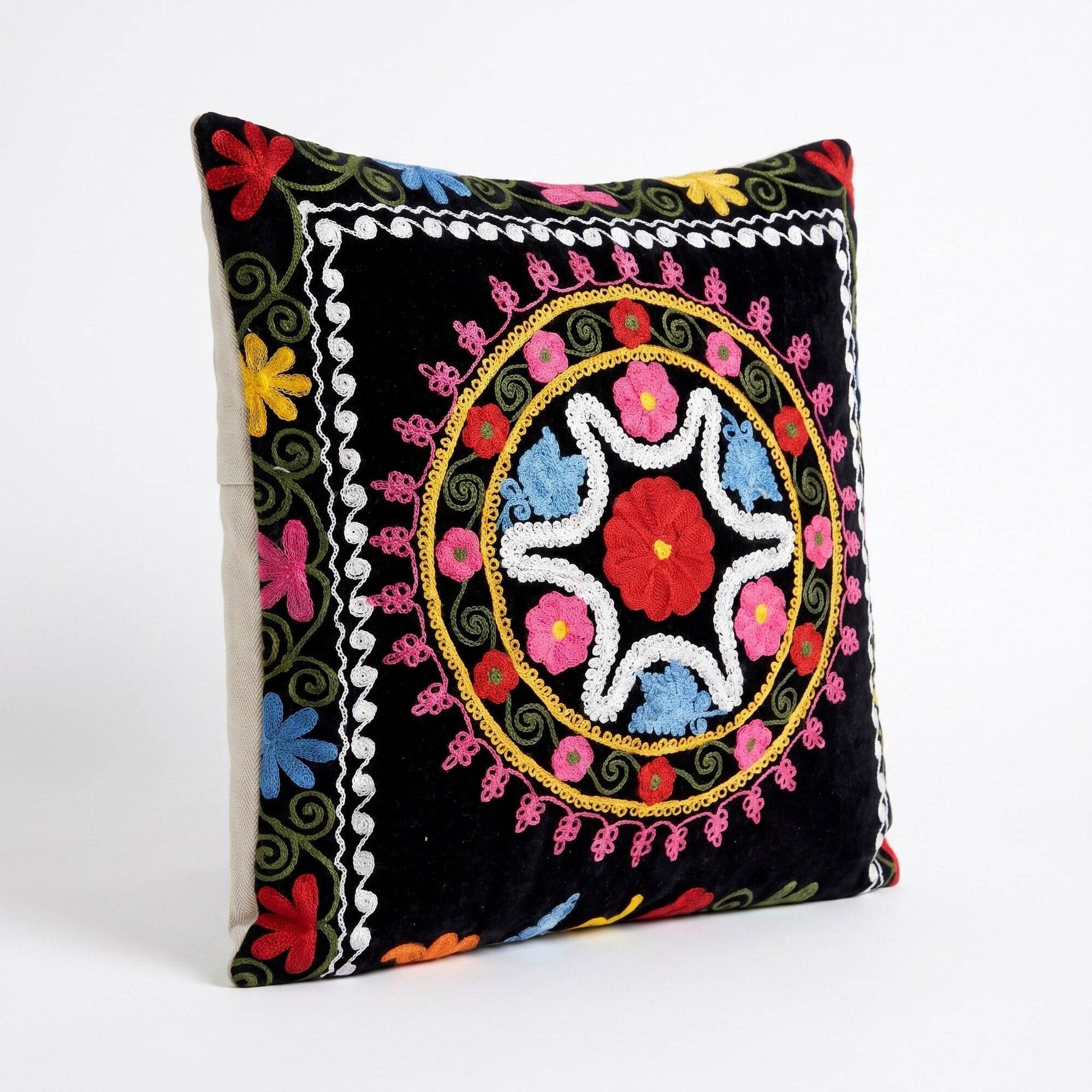 Vintage embroidered cushion cover 46x46 cm