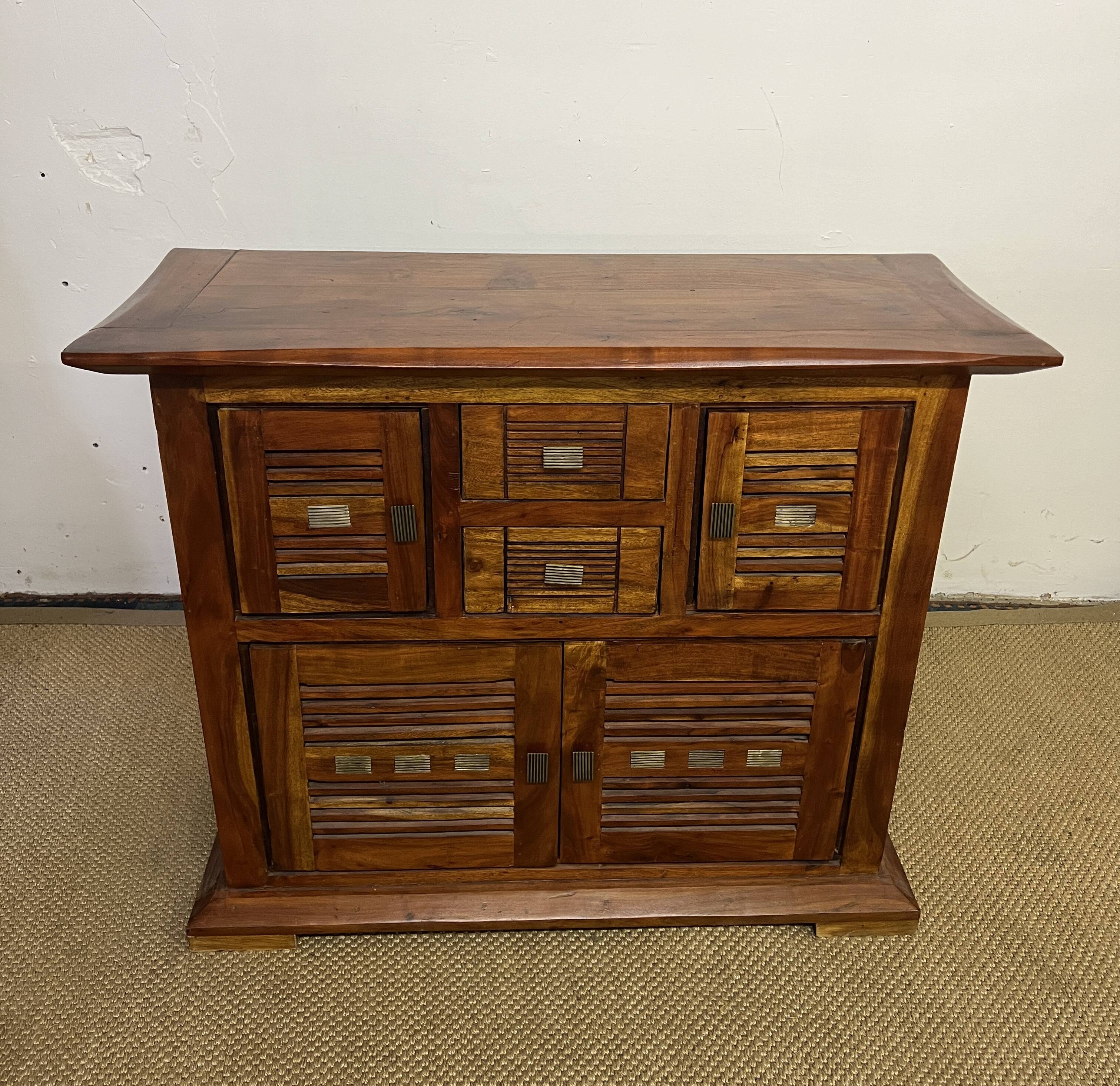 Solid acacia wood sideboard 4 doors, 2 drawers