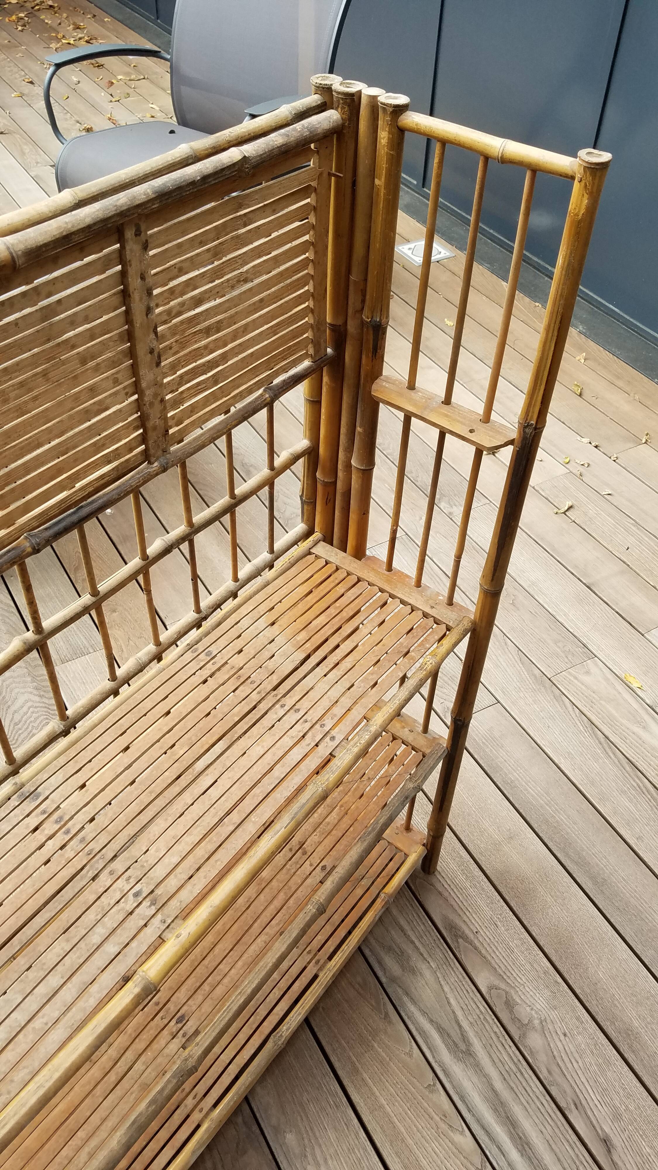 Bamboo shelf, foldable
