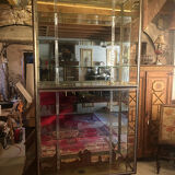 Old shop showcase