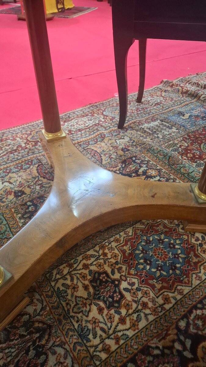 Empire mahogany pedestal table