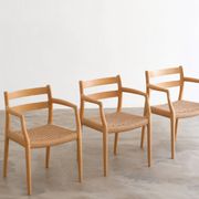 Ensemble de 4 fauteuils "Mod. 67" en chêne par Niels Moller