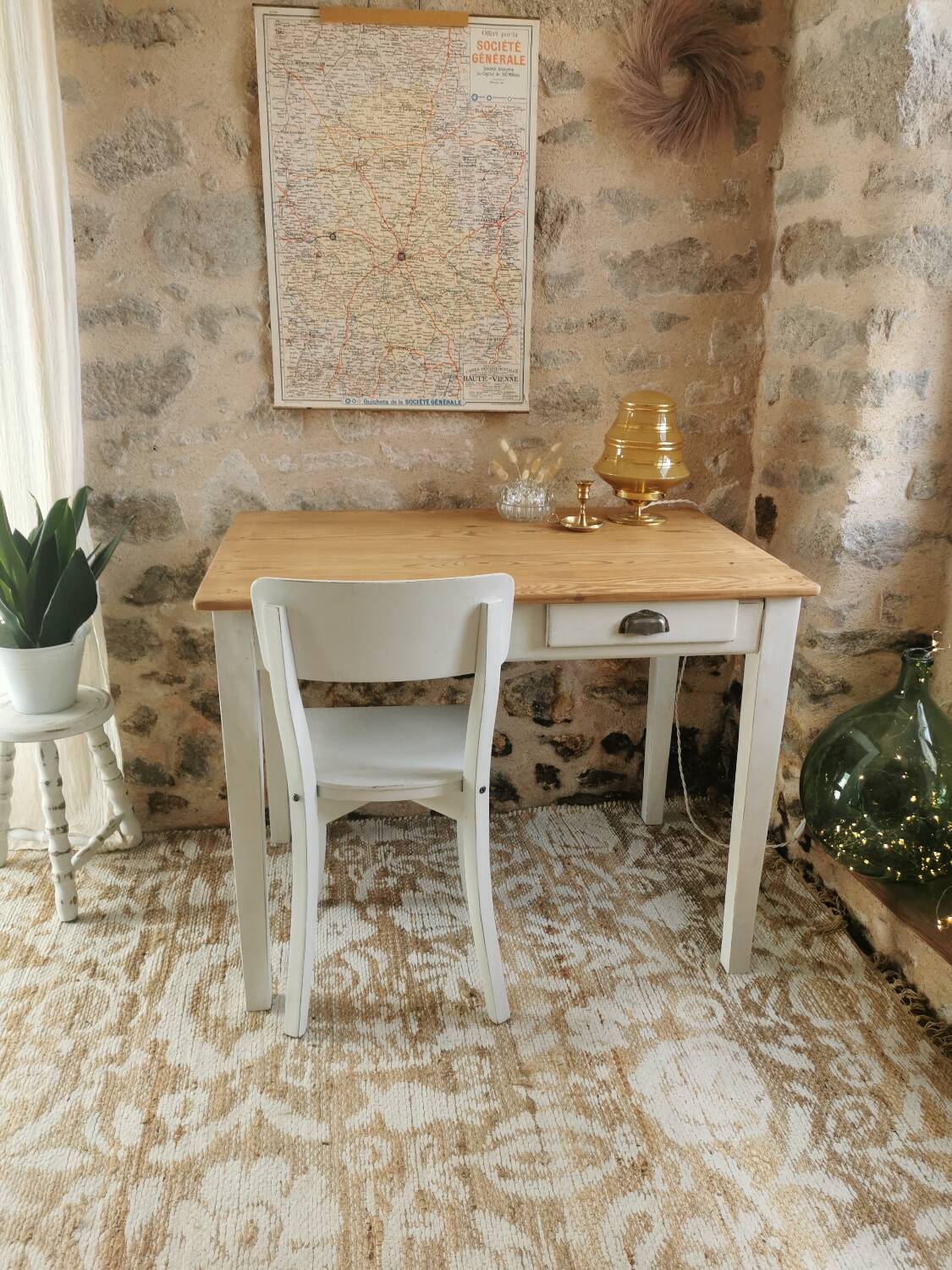 Small table, desk and its patinated chair
