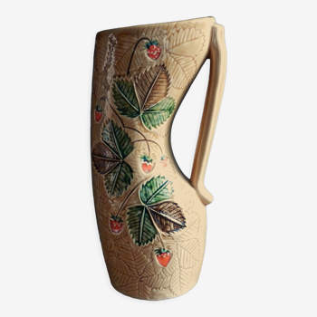 Handmade ceramic vase decoration strawberries by POET LAVAL DROM