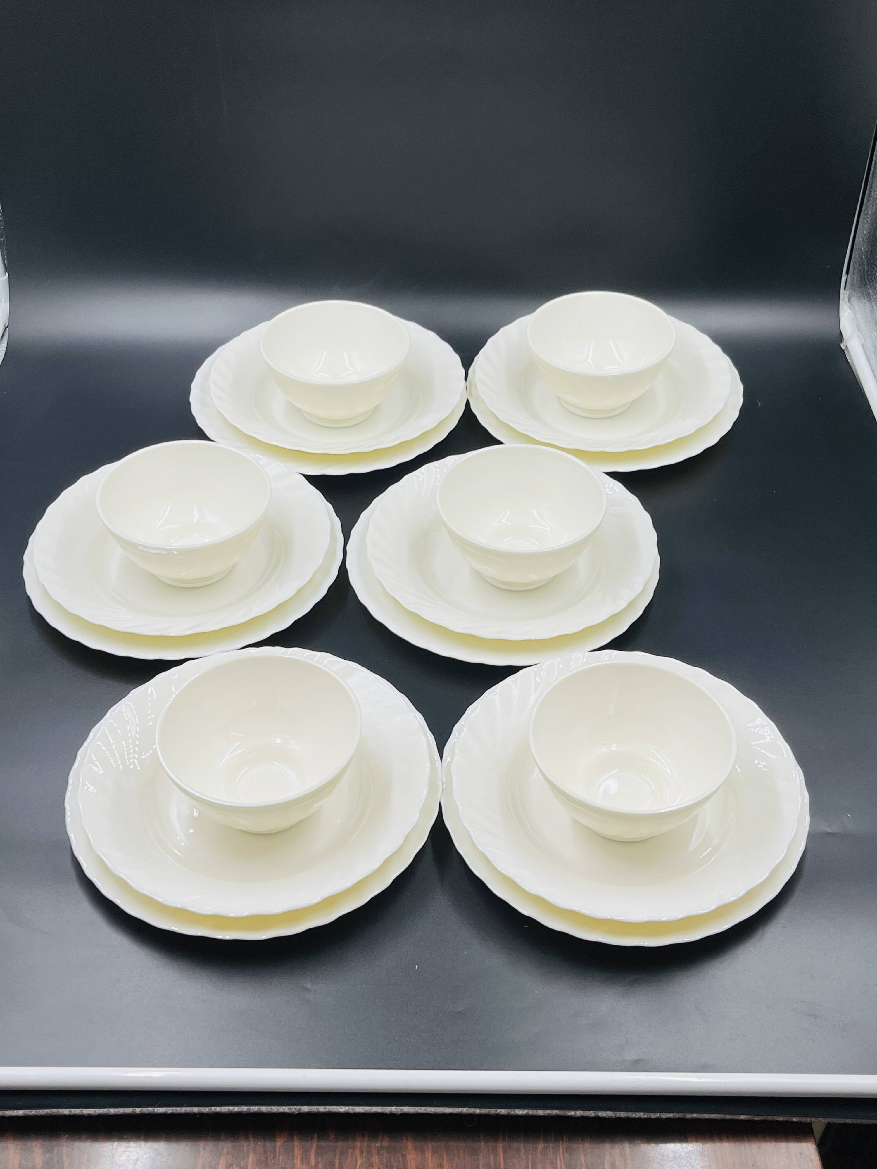 Vintage Arcopal Ivoire Trianon Service Table 18 Pieces
