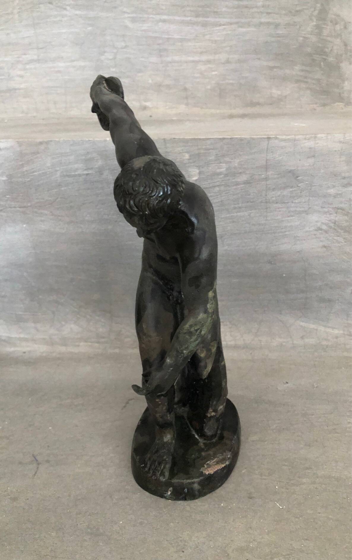 Le Discobole, statuette