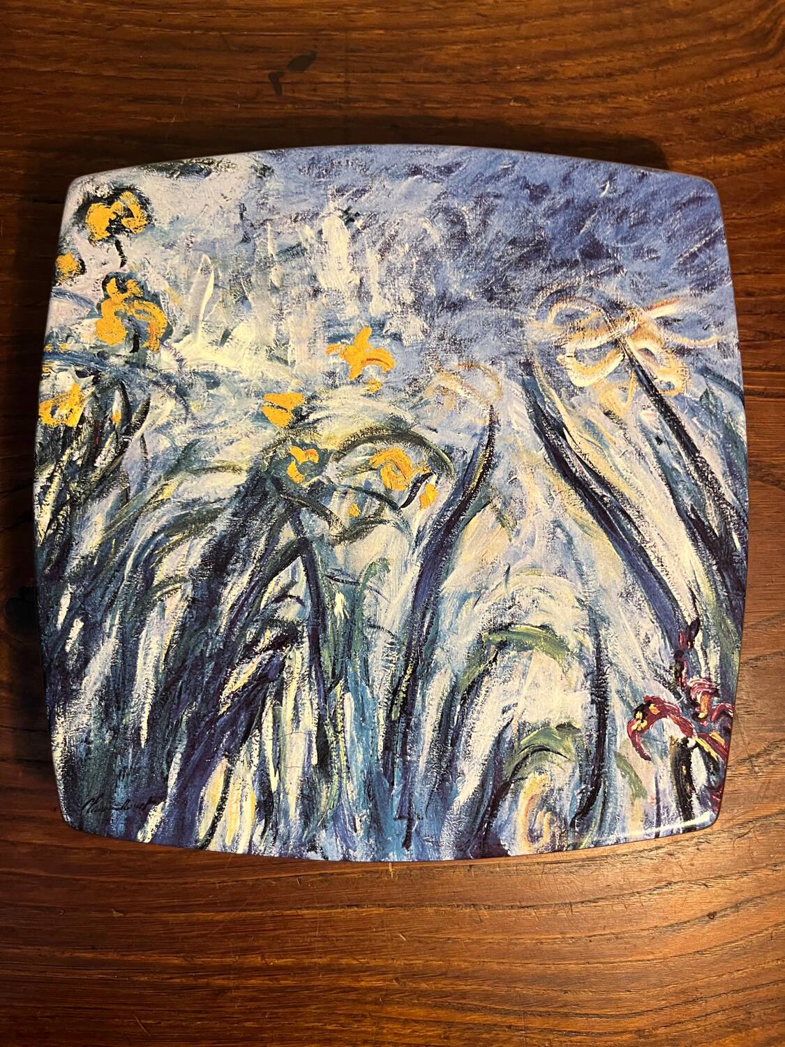 Luneville earthenware plate, irises, Claude Monet
