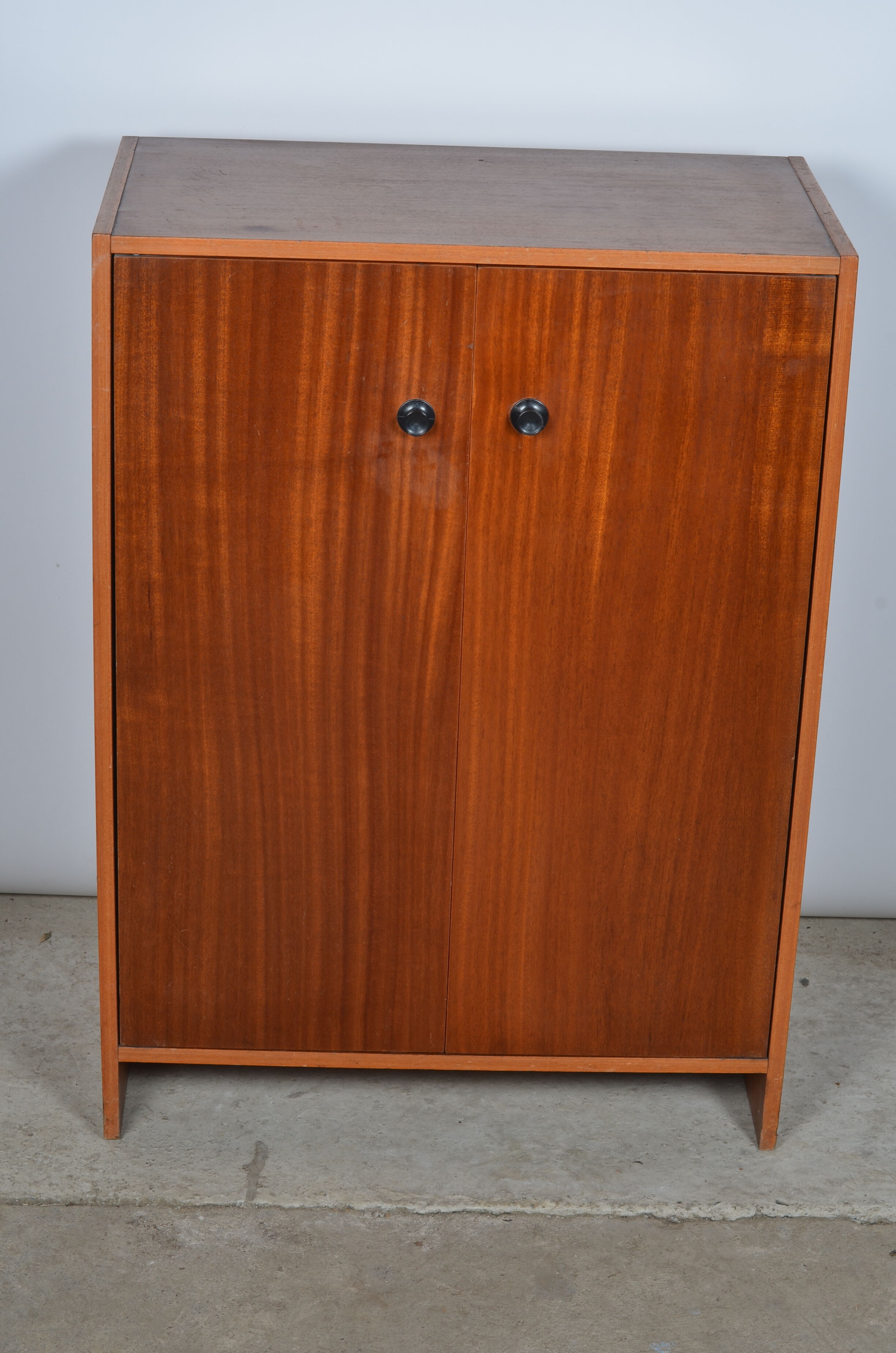 Shoe cabinet 2 doors