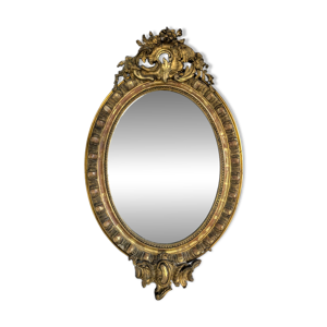 Miroir en bois doré