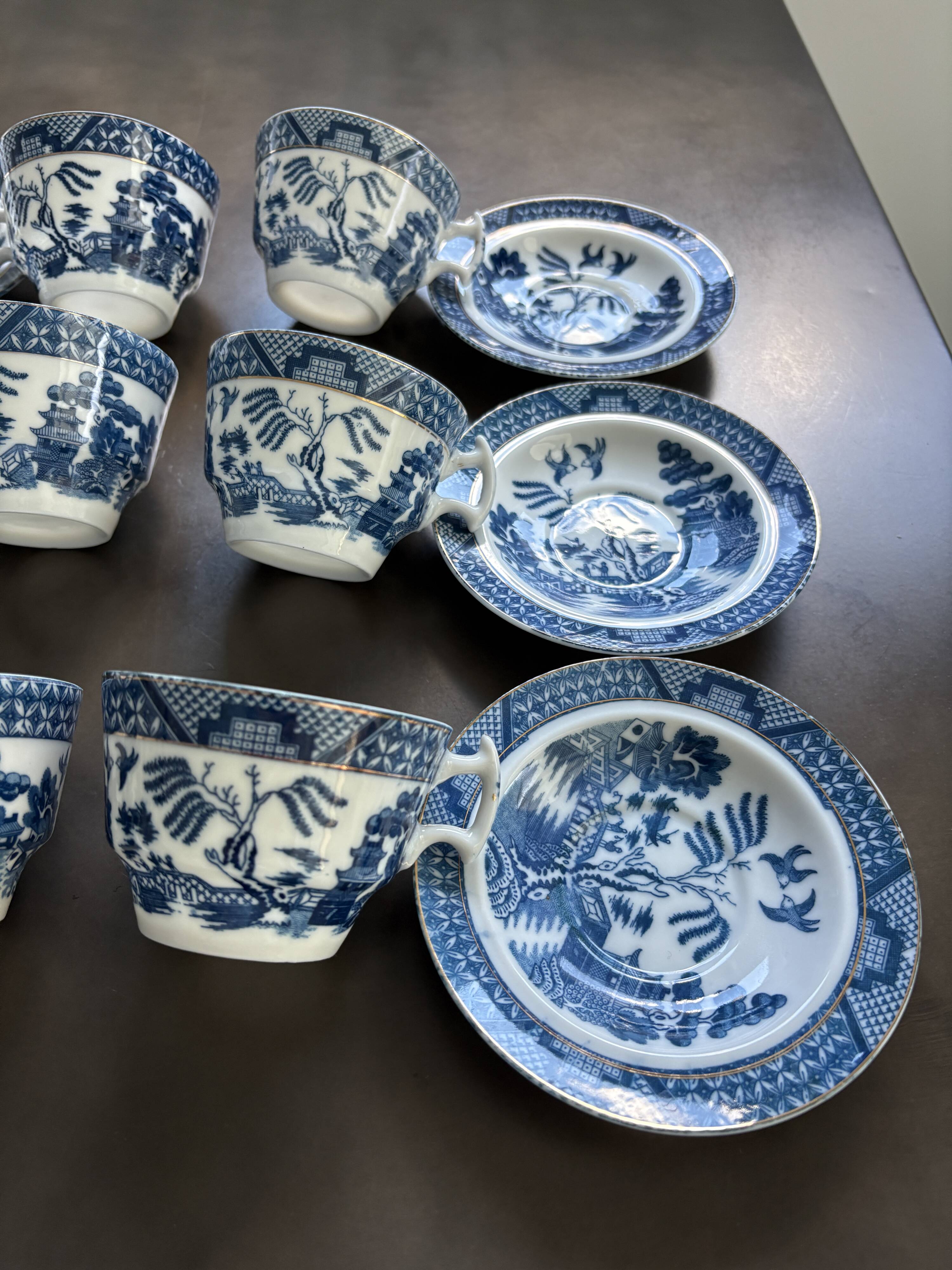6 Tasses porcelaine de Chine