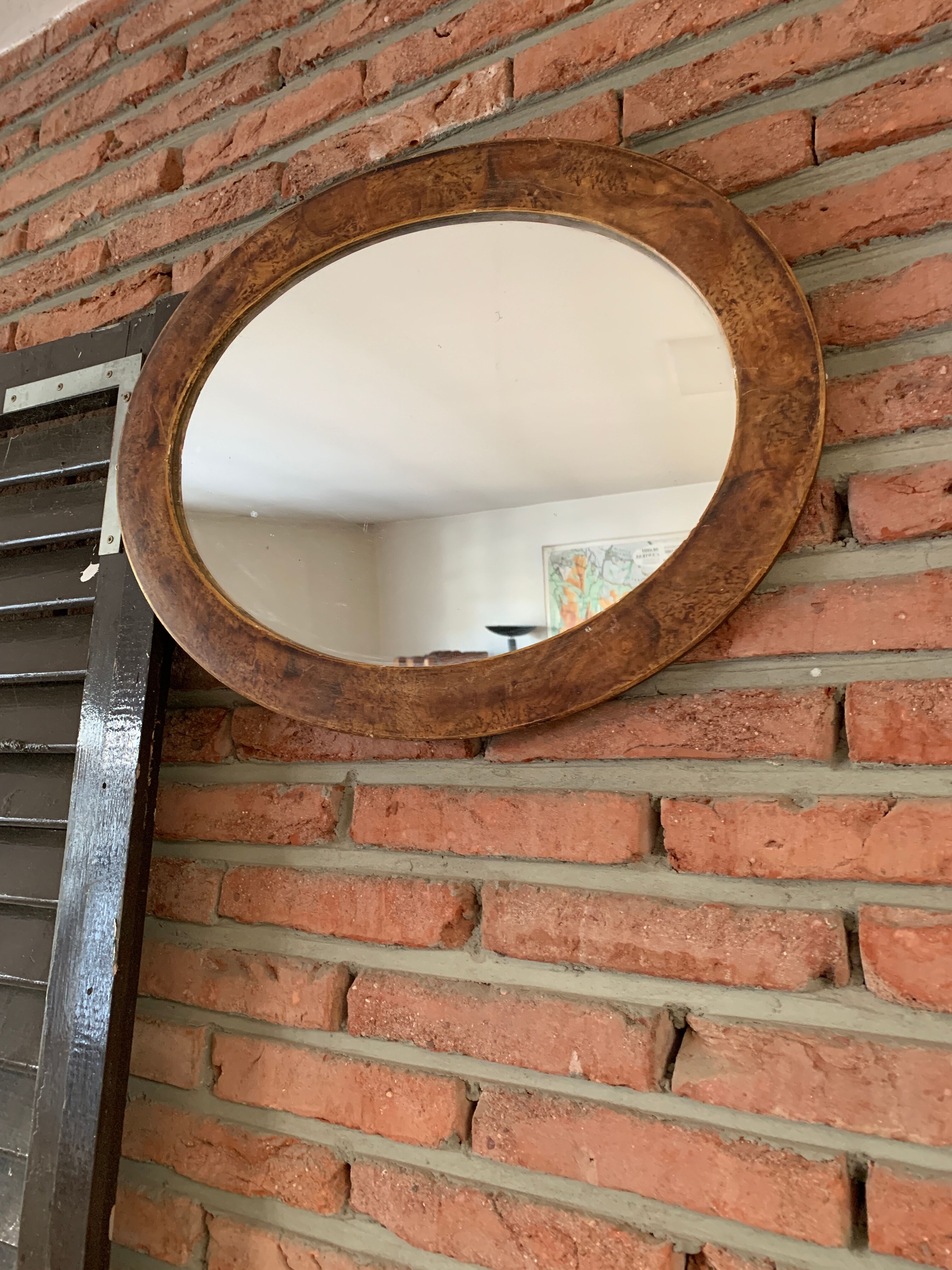 Oval mirror