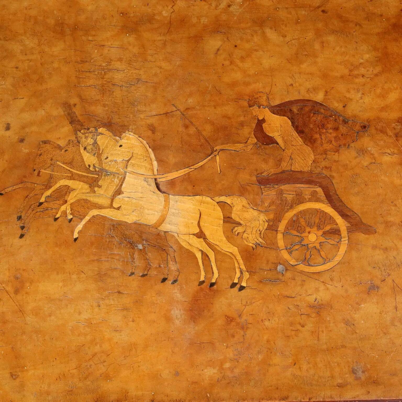 Table basse ancienne en acajou avec marqueterie, Italie, XIXe siècle