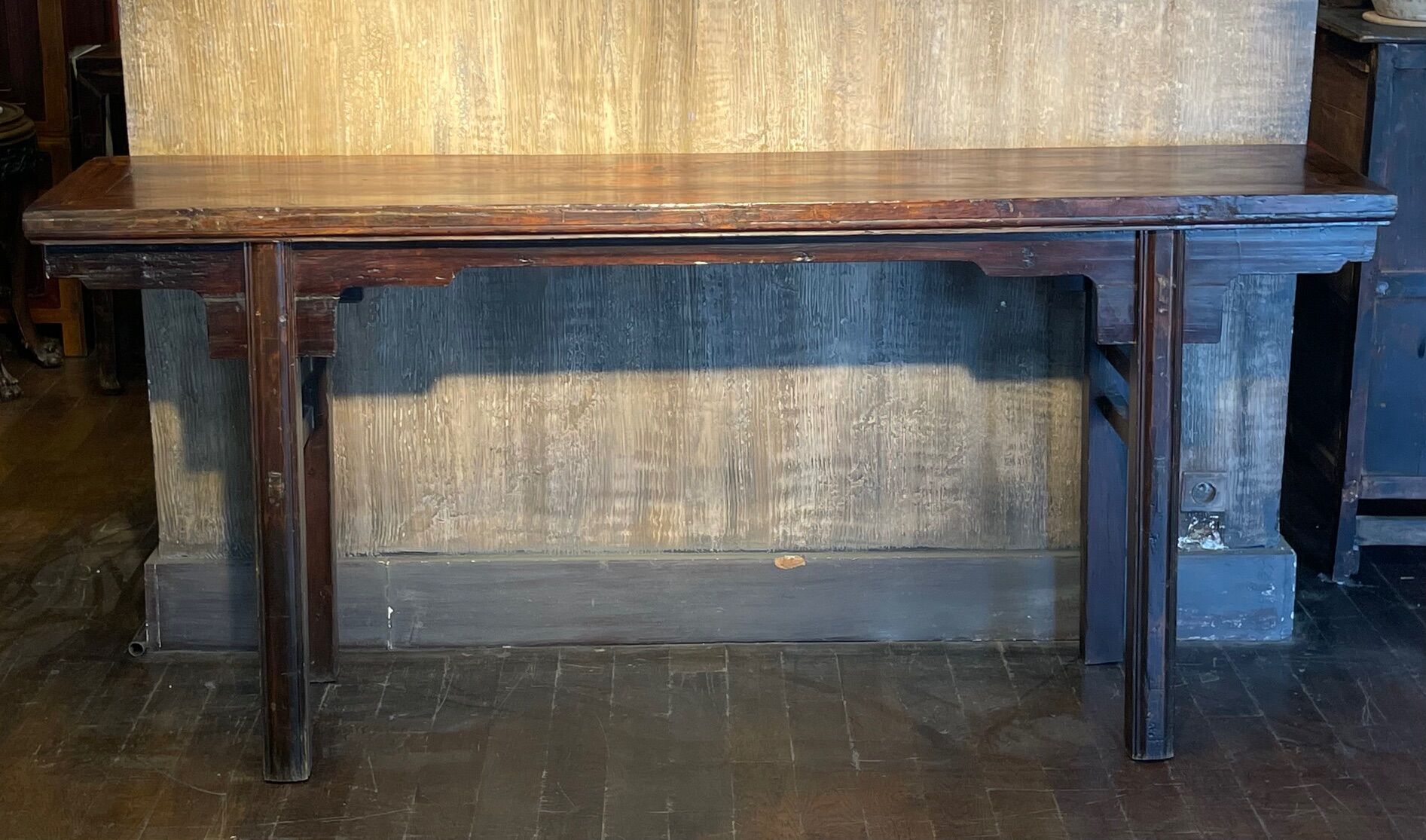 Ancient chinese console