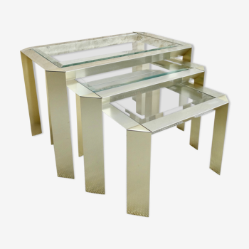Trio de tables gigognes en aluminium brossé or pale