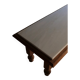 Table basse en chêne sculpté et marbre blanc