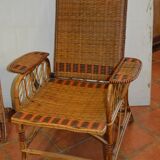 Vintage rattan lounge chair / garden chair