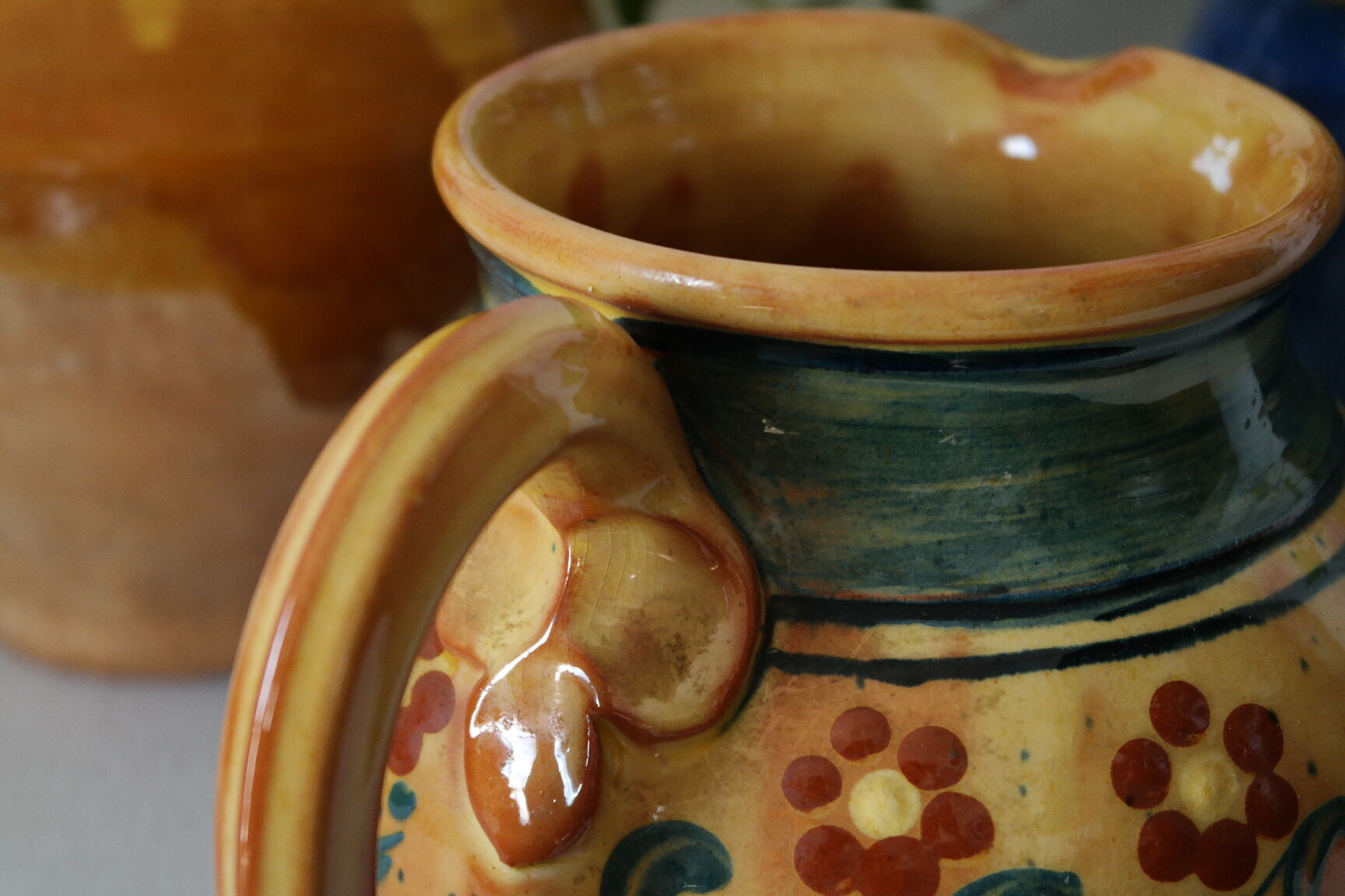 Ceramic pitcher FF Griffi Corsica Terraghja