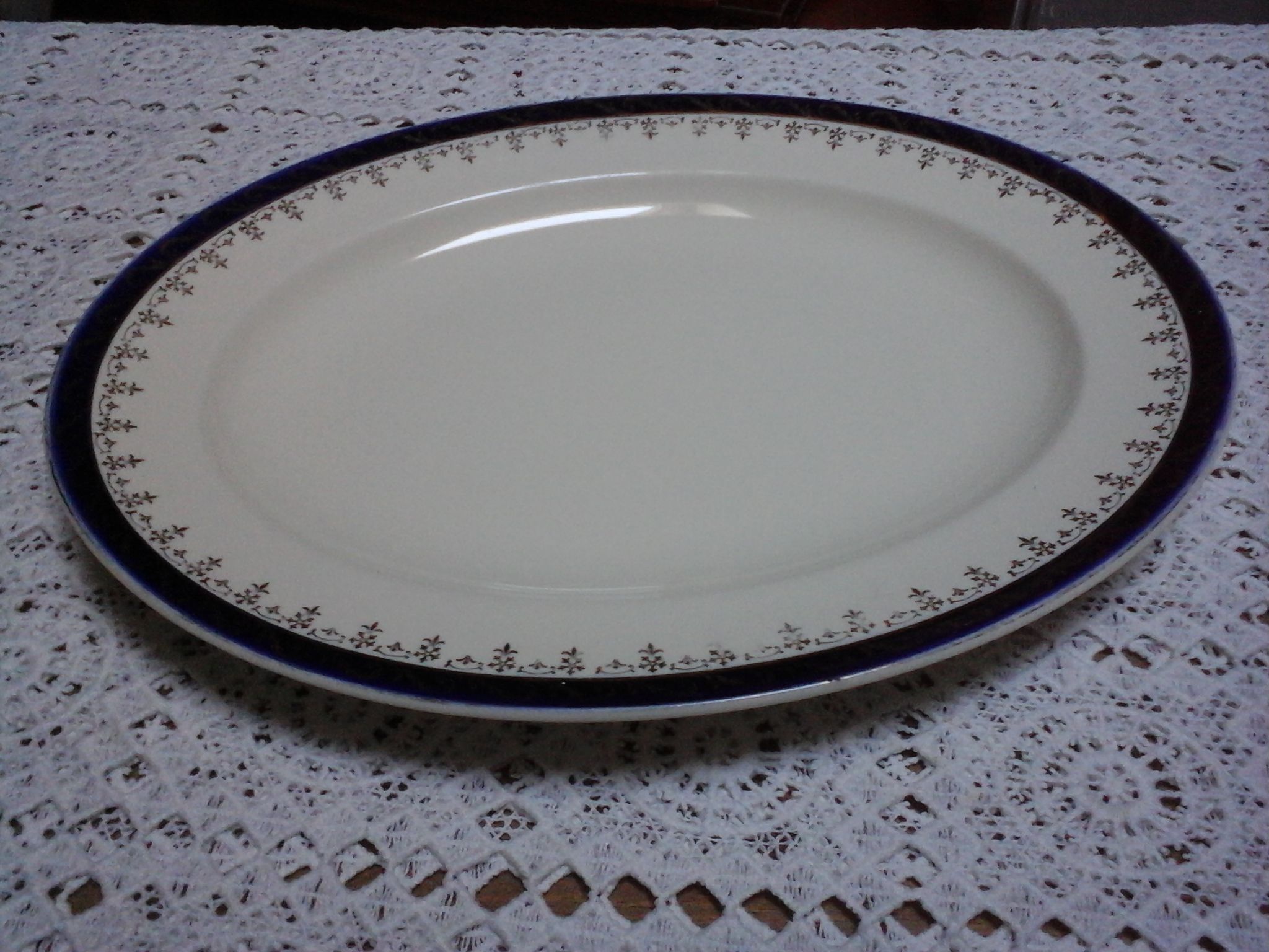 Plat ovale bleu roi Alfred Meakin