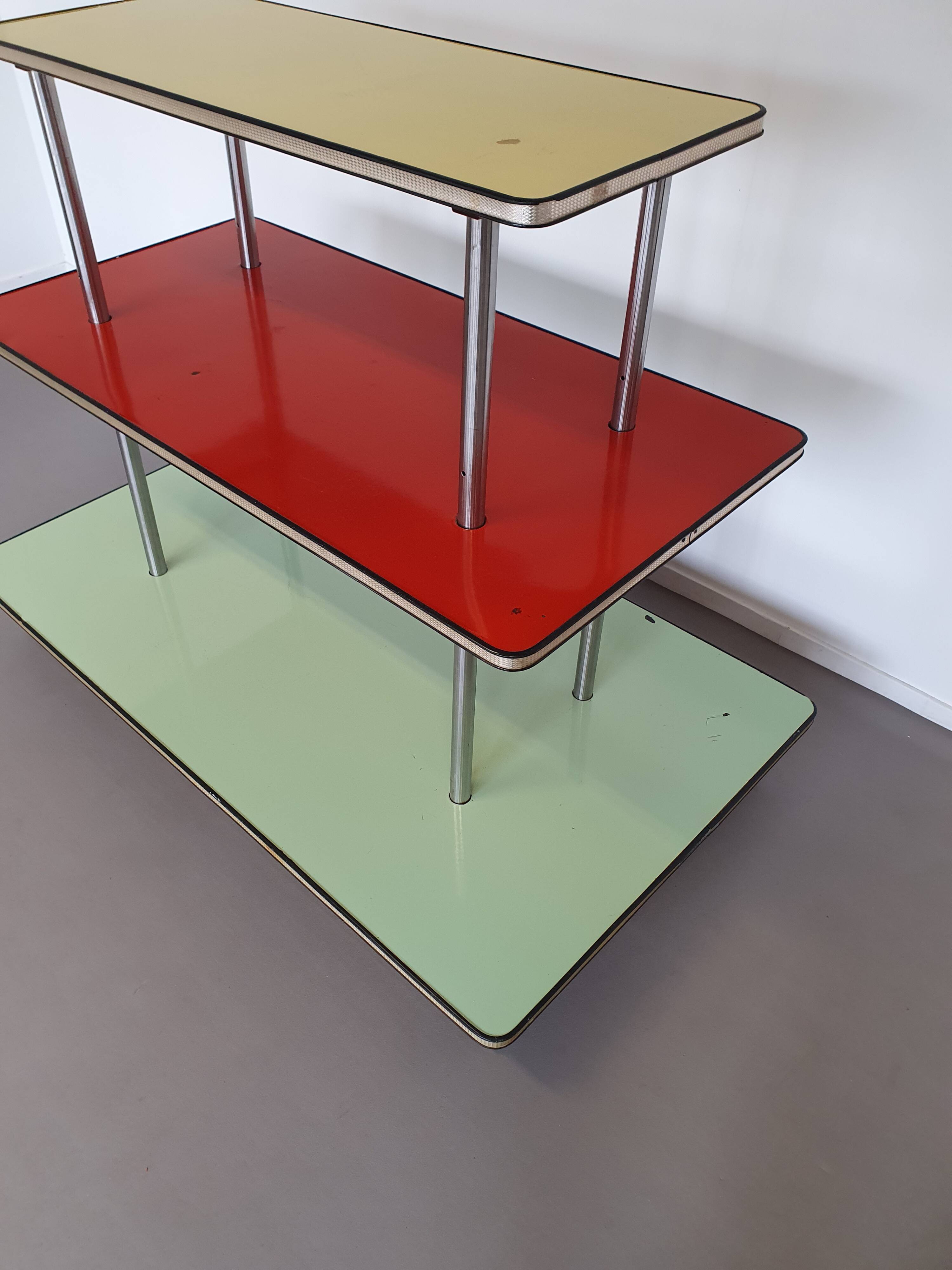 Store of trade French design enamelled table 1960 Old trade display 3 trays by Aubeco.