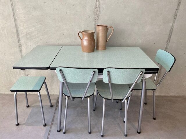 Table formica extensions 150 cm with 4 seats