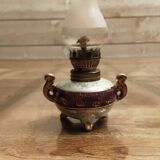 Miniature oil lamp