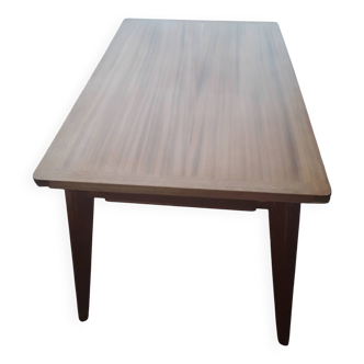 Vintage Scandinavian table in solid mahogany
