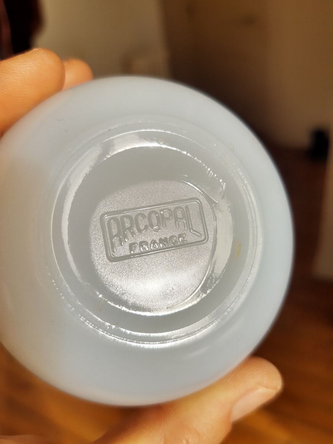 Series of vintage ramekins in white opaline Arcopal