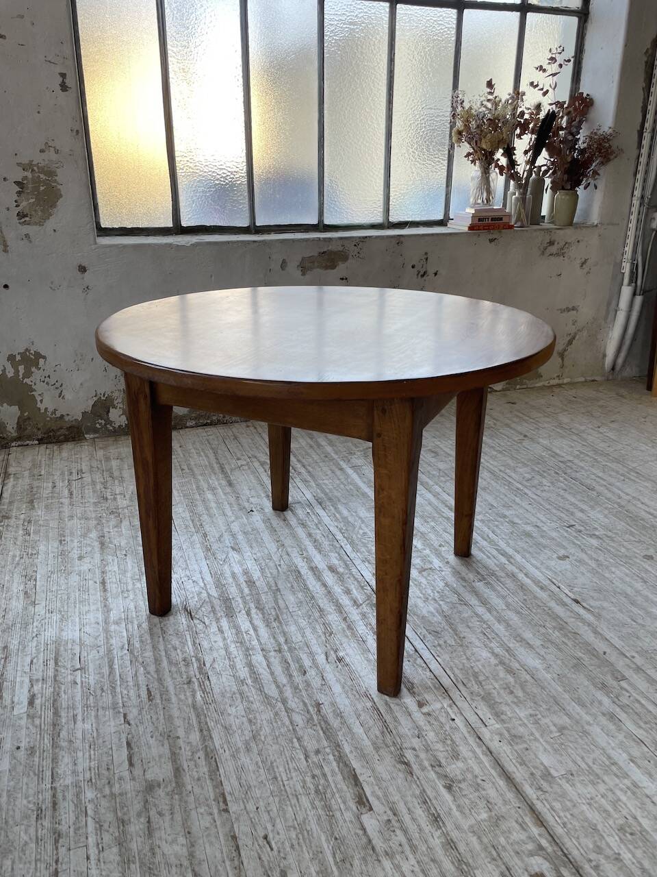 1950s round oak table