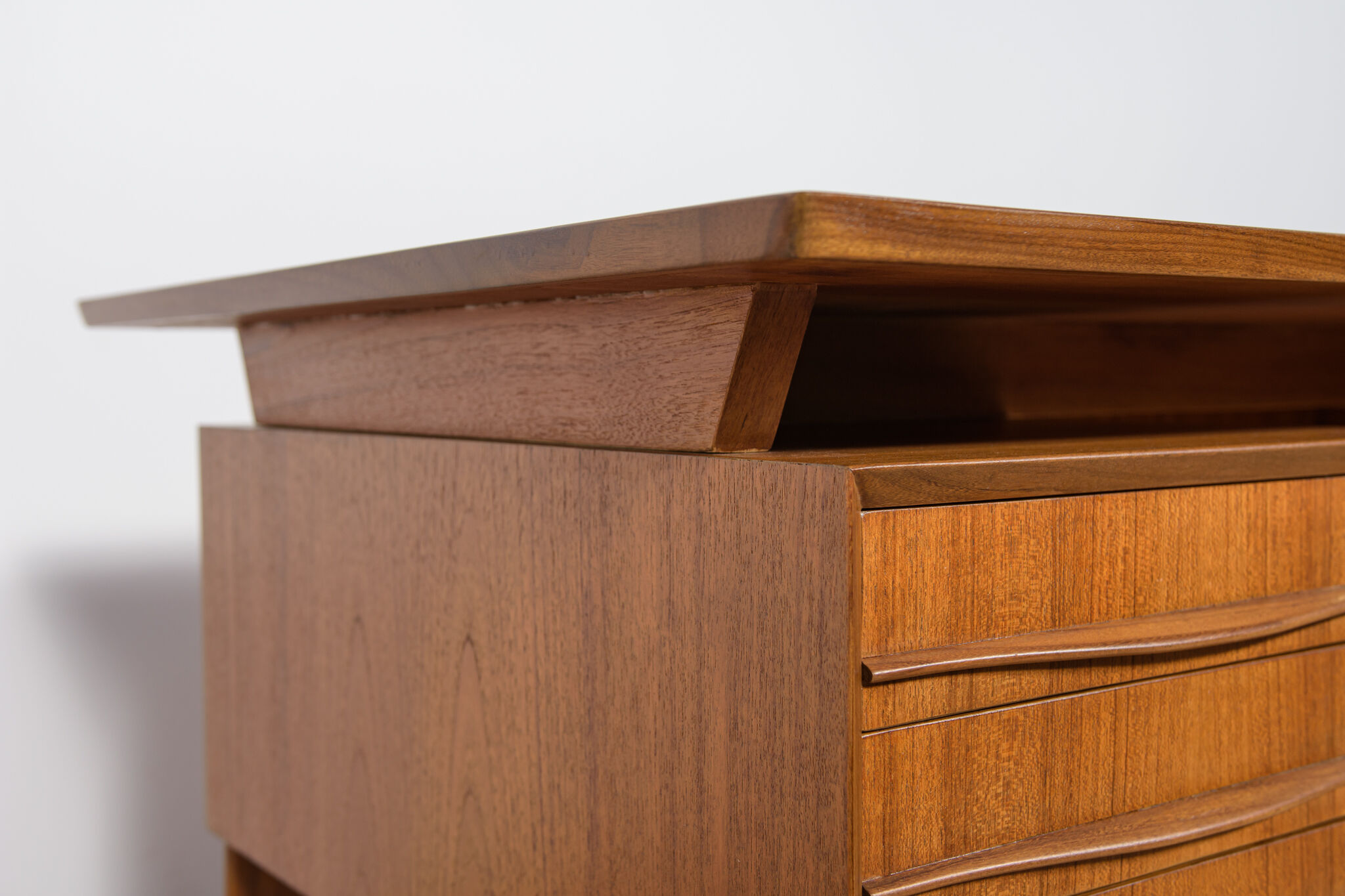 Mid-Century Freestanding Teak Desk, 1960s